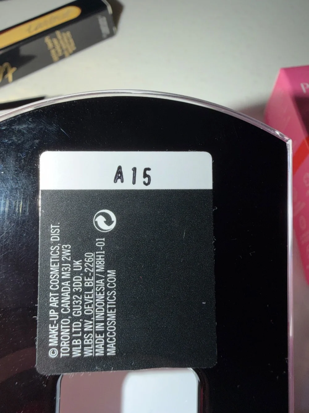 Makeup bundle - Picture 5 of 6